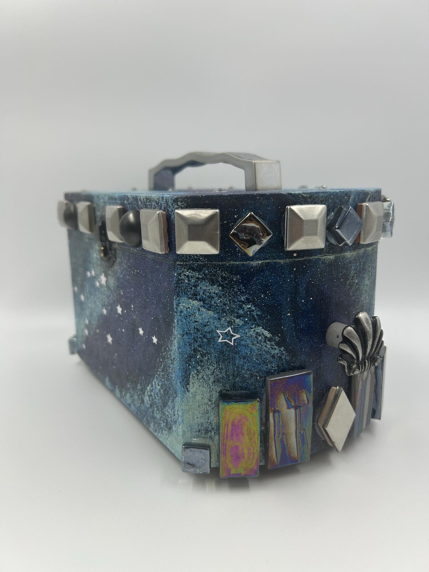 The Starkeeper’s Wish Box — Celestial Keepsake Chest, Manifestation, Ritual, Spiritual Keepsake, Astrology Gift