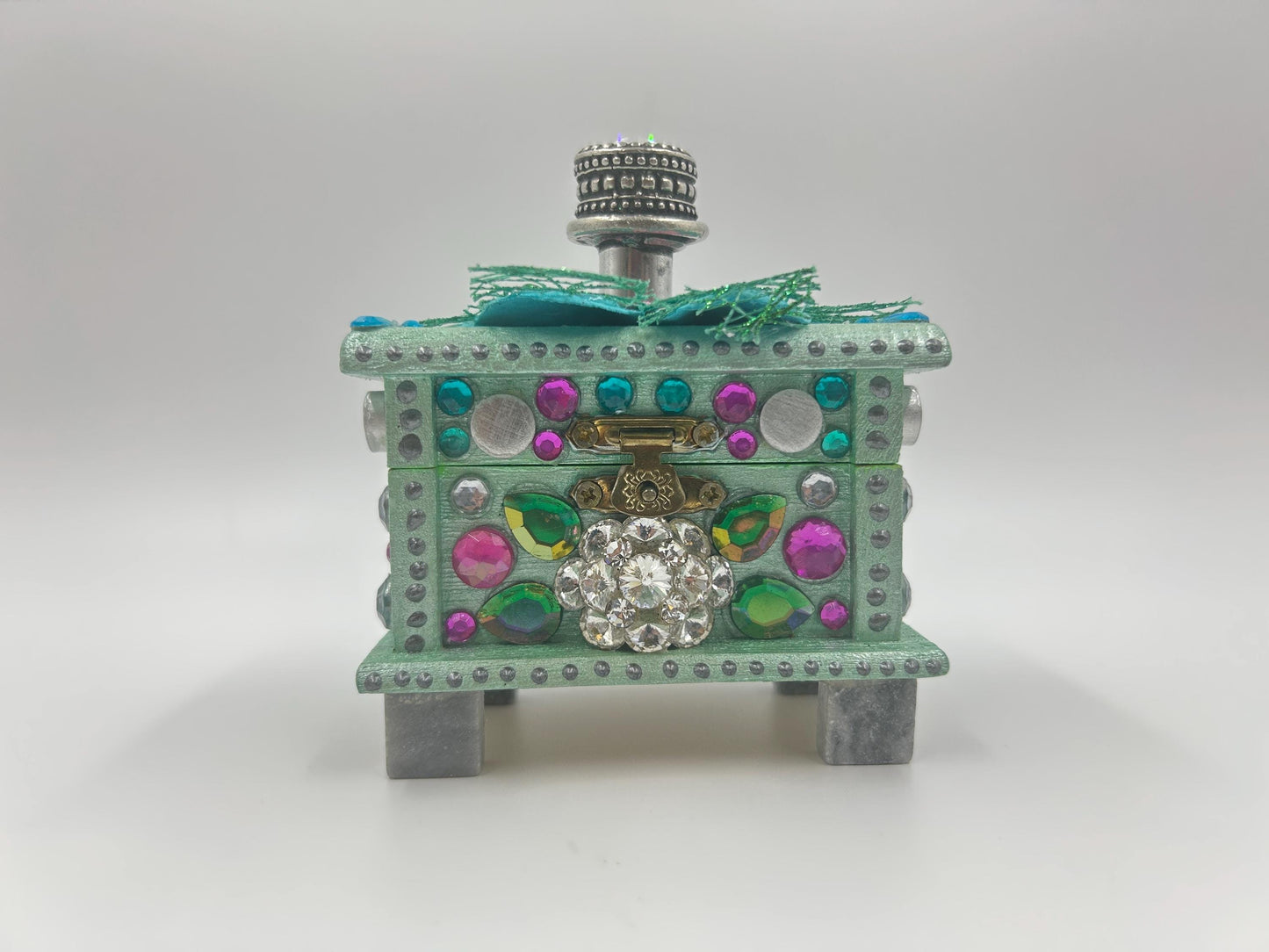 The Enchanted Bloom Box — Handcrafted Fairy Garden Keepsake