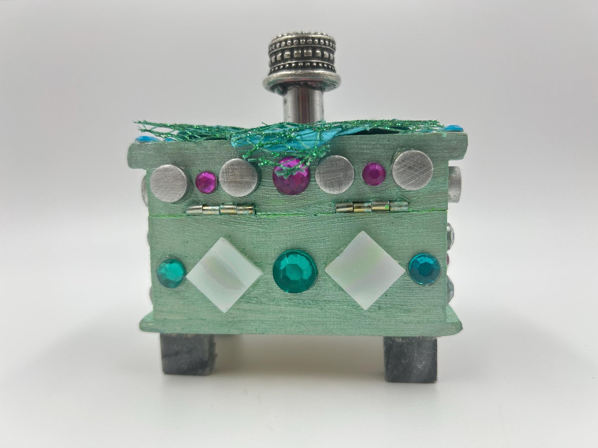 The Enchanted Bloom Box — Handcrafted Fairy Garden Keepsake