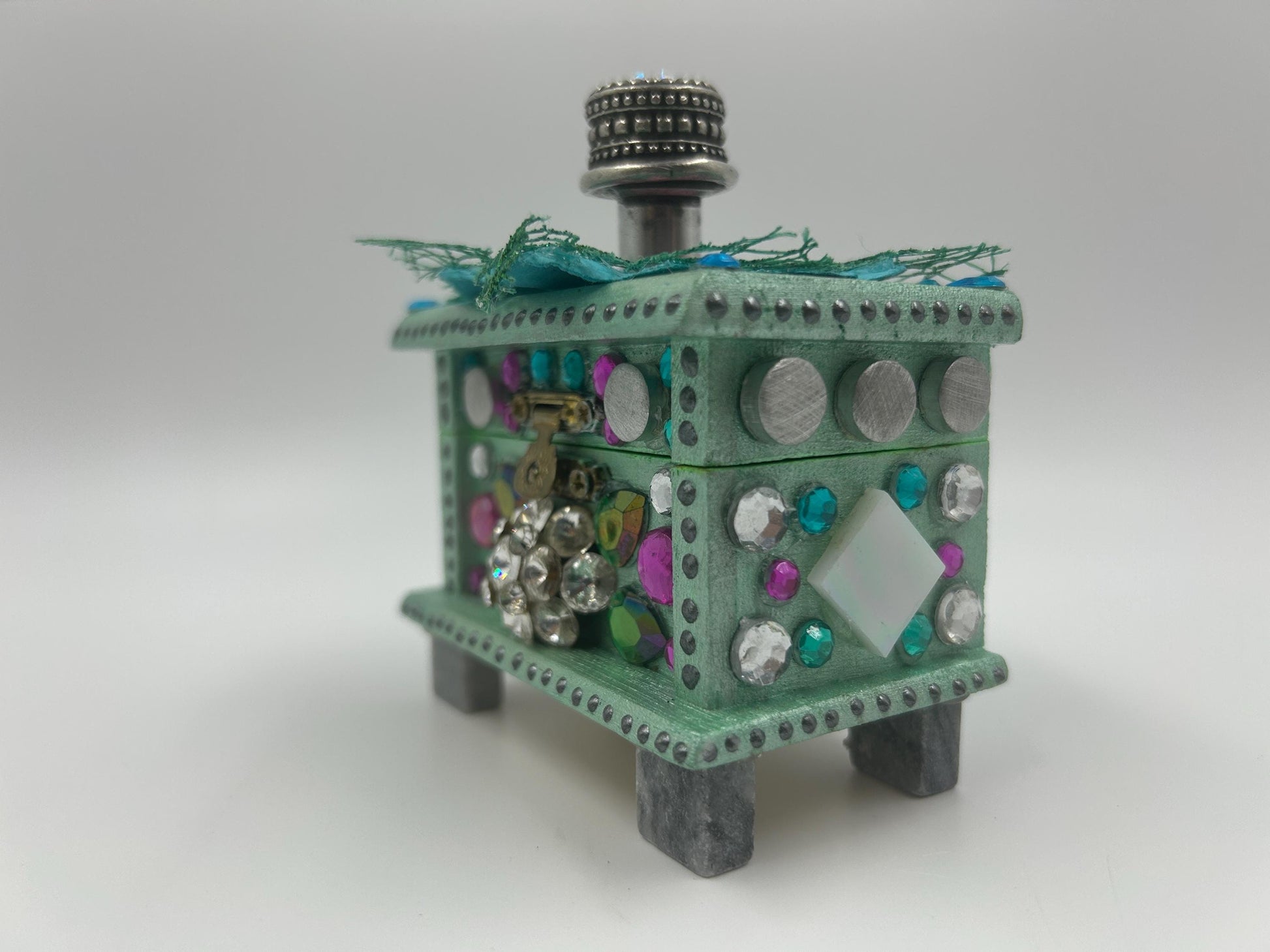 The Enchanted Bloom Box — Handcrafted Fairy Garden Keepsake